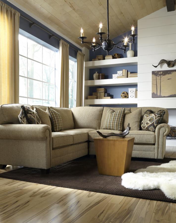 King Hickory Winston Sectional Jagtar Cashew